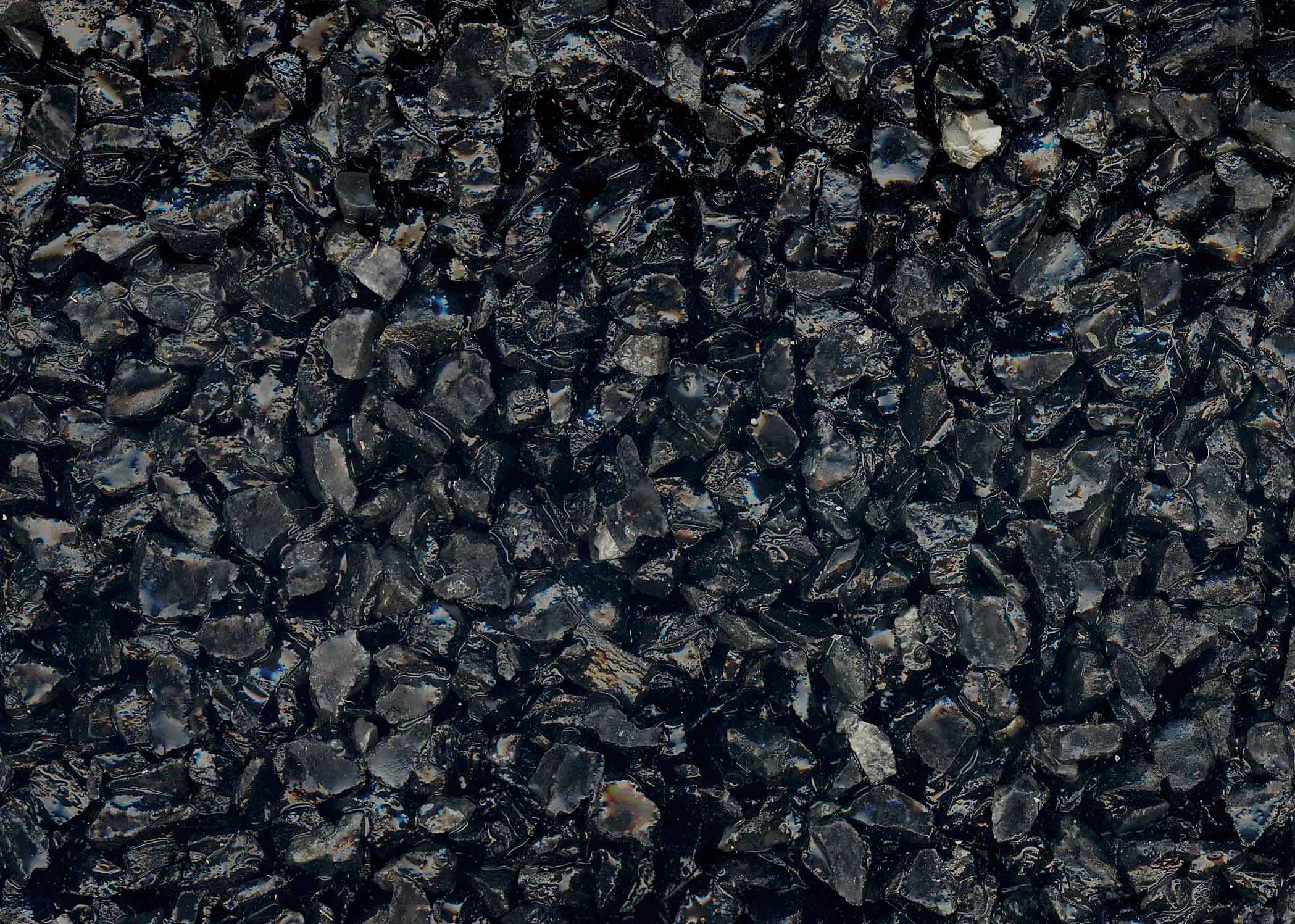 黒玉砂利(くろたまじゃり)